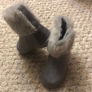 TOM Girl Boots